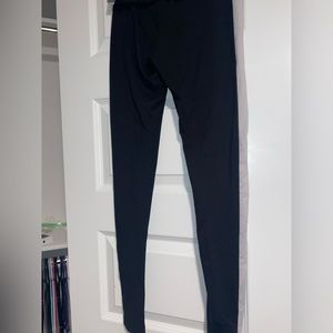 leggings with white stripe on both sides. medium